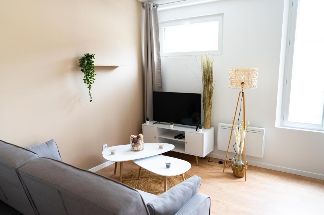 Appartement Confort Avec Parking Prive A Saumur Ngoại thất bức ảnh
